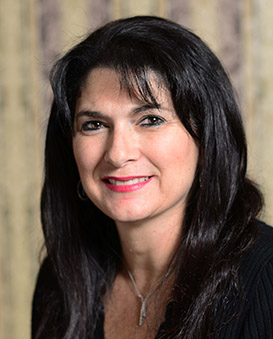 Pic of Natalie Keirn, an Accountant in a Financial Planning Firm in St Petersburg FL